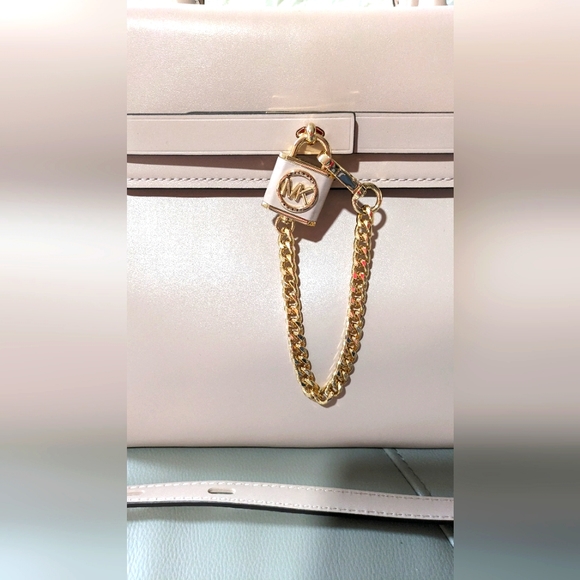 Michael Kors Hamilton Legacy LG Belted Satchel - Picture 11 of 11